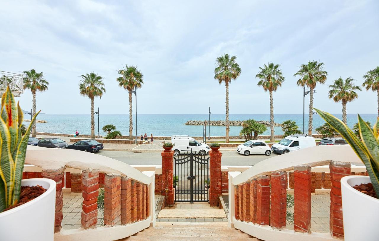 Villa Rosa Residence Санта Мария ди Кастелабате Екстериор снимка